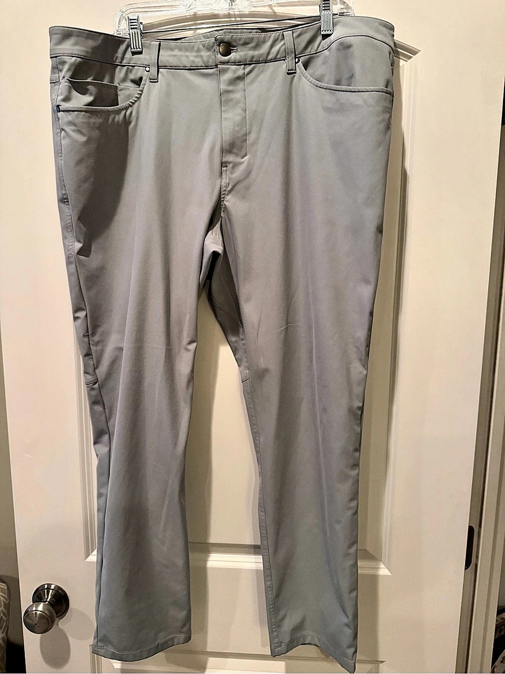 Lululemon Commission Pants 40W 30L Gray 5 Pocket Stretch Excellent Condition